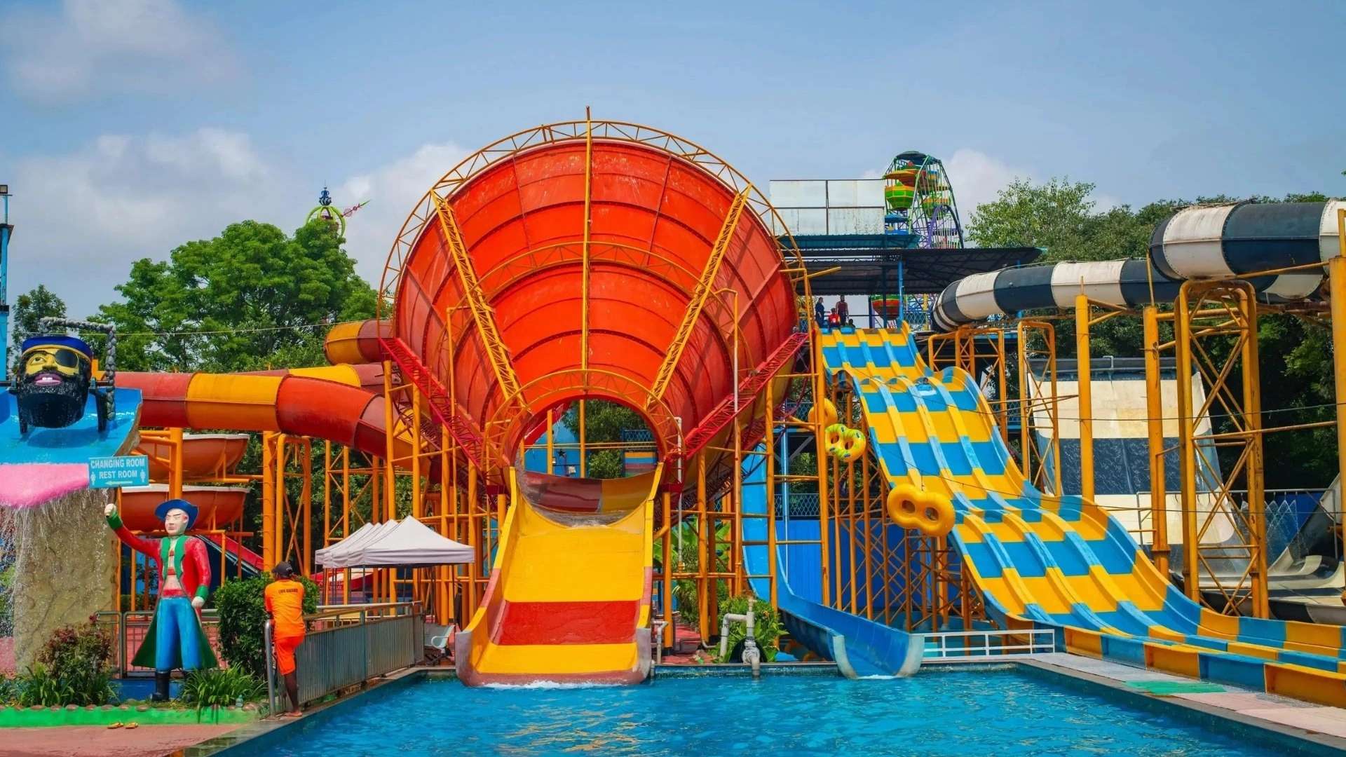 Fun World Amusement Park